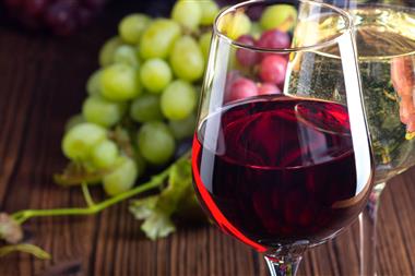 Zu Blogartikel 'Internationale Karriere als Sommelier: Vom WIFI Salzburg in die Spitzengastronomie weltweit' wechseln